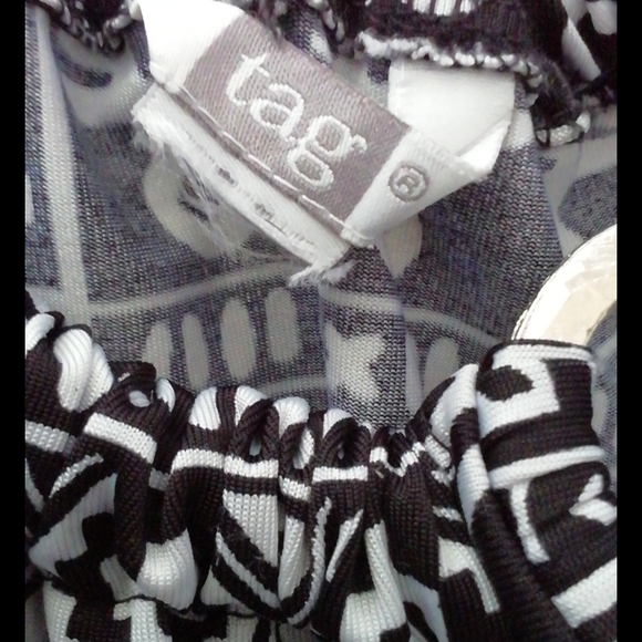 😊 3/$40. Tag midi dress Size Lg. - Picture 4 of 5